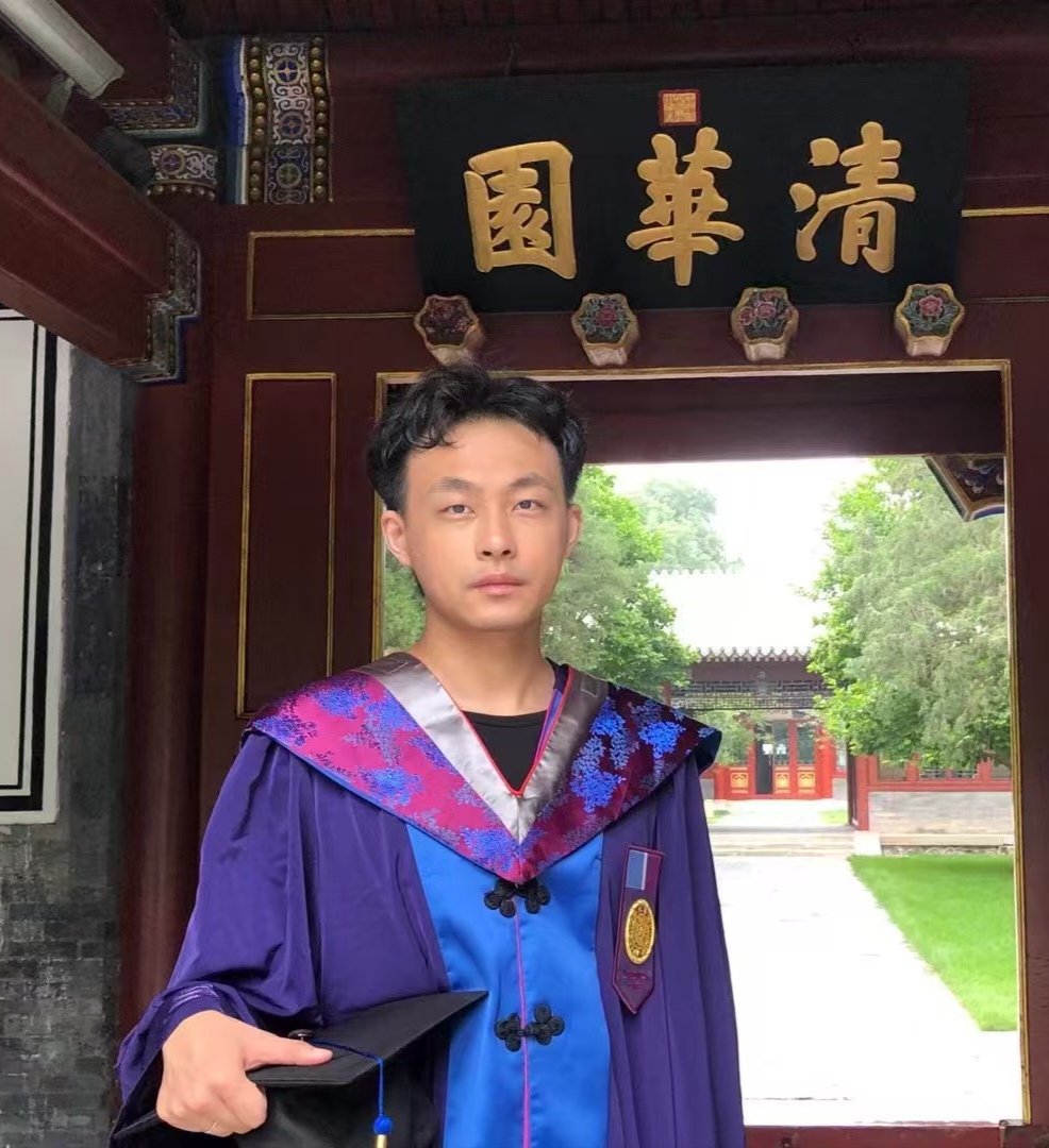 Hangci Du (杜航慈)